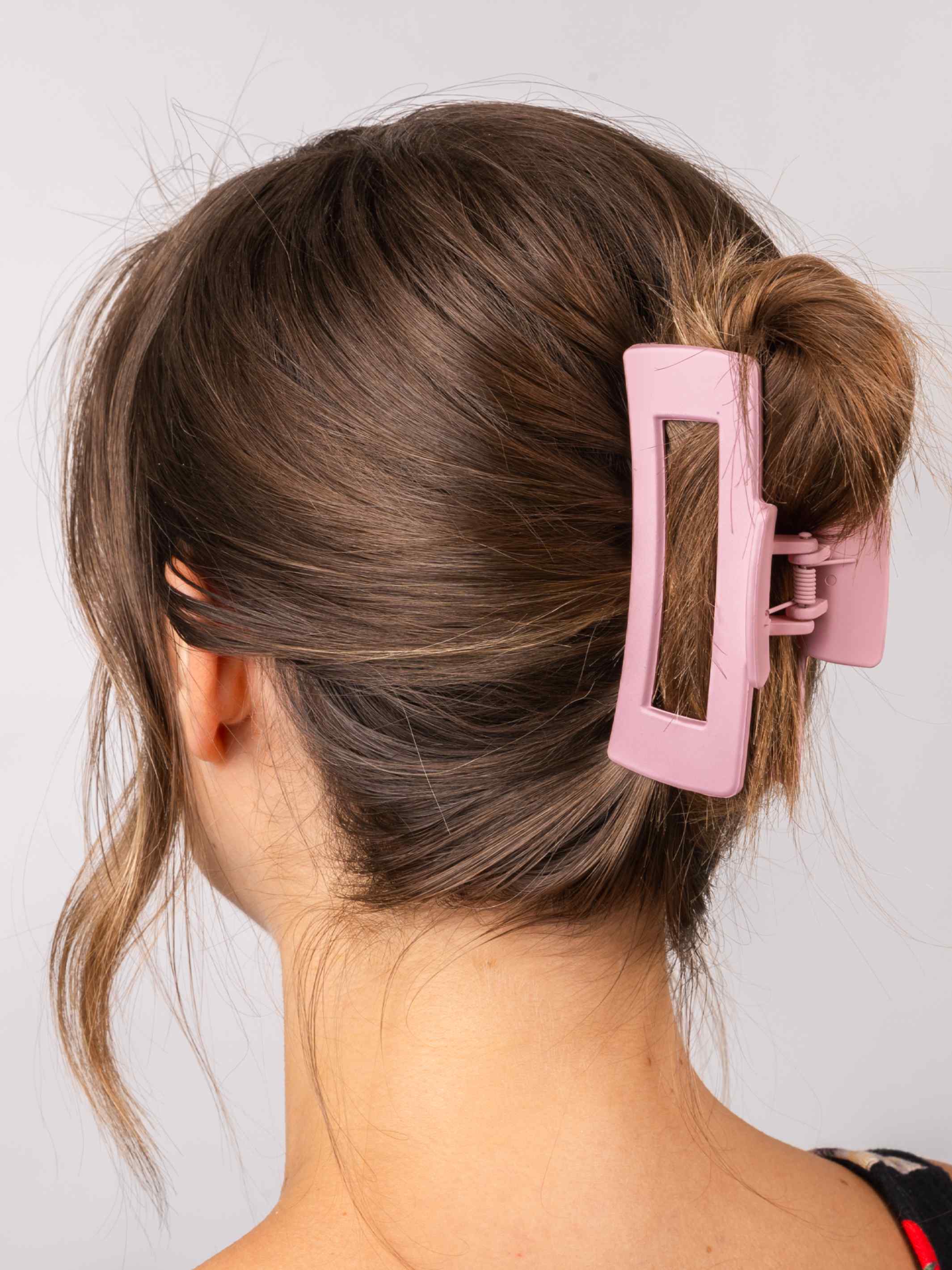 Calista Claw Clip - Image 3